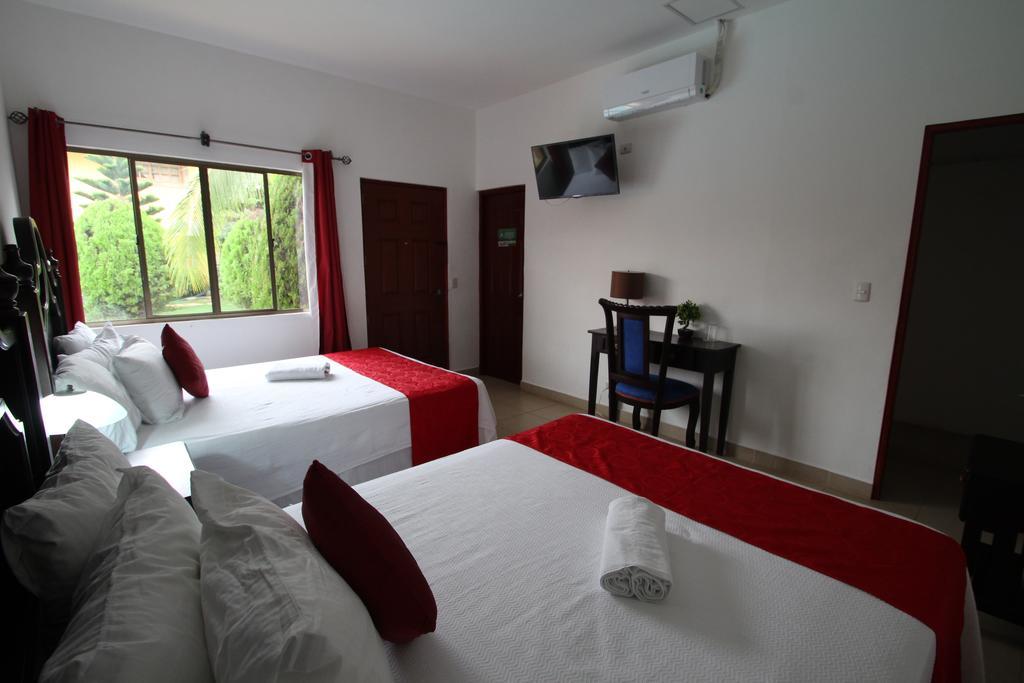 Hotel Los Pinos Манагуа Экстерьер фото