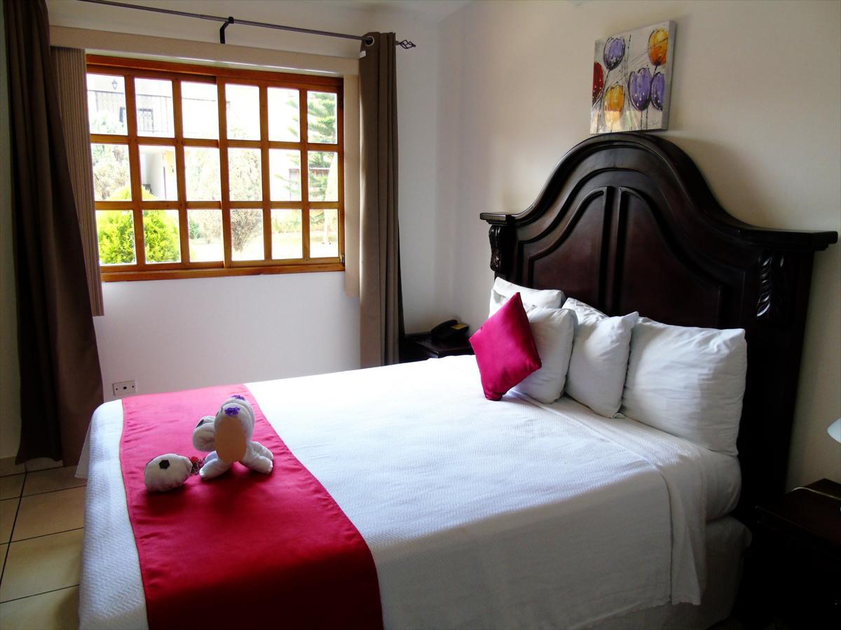 Hotel Los Pinos Манагуа Экстерьер фото