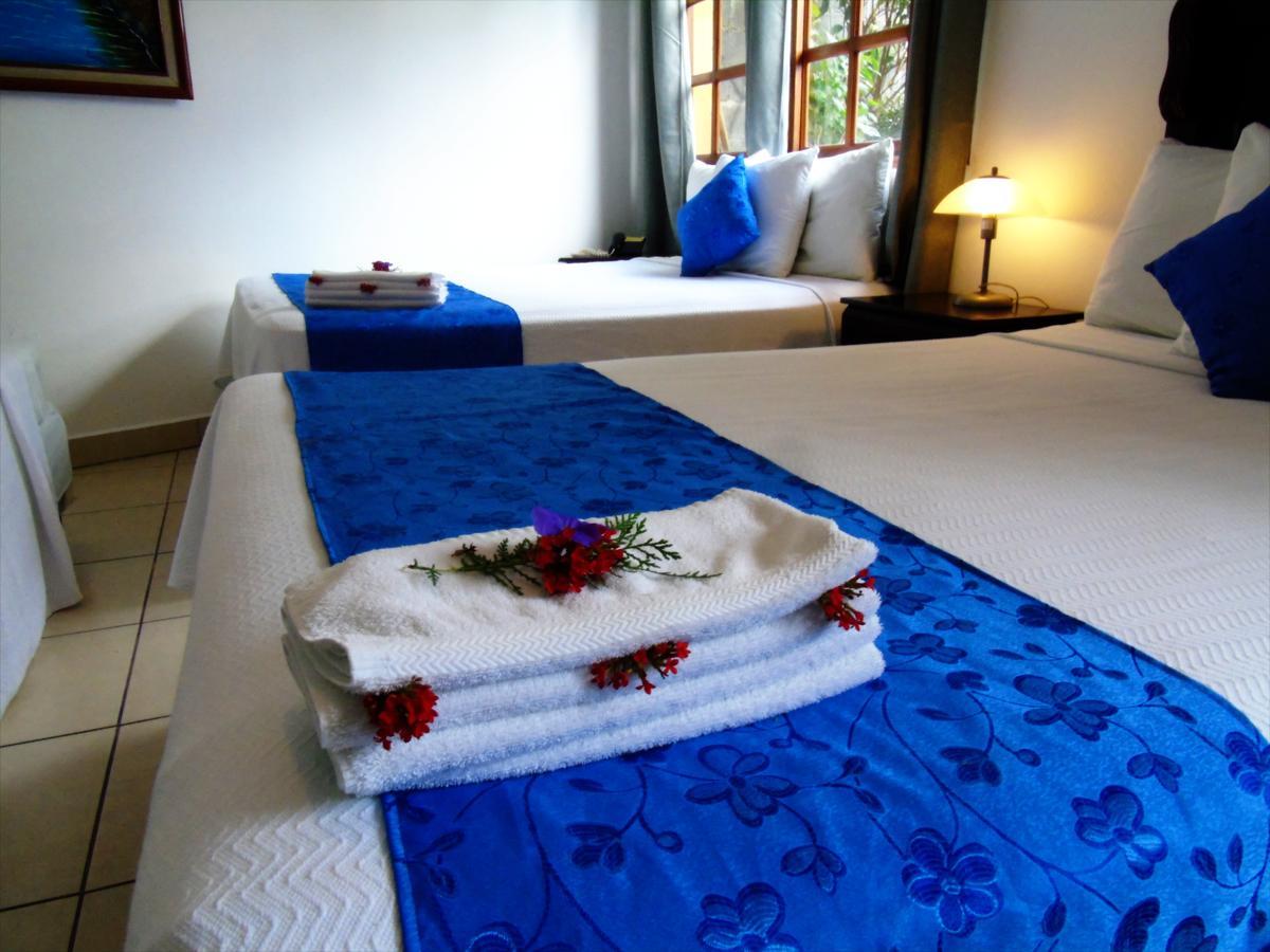 Hotel Los Pinos Манагуа Экстерьер фото